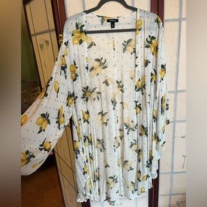 Cute Plus Size Lemon Overthrow